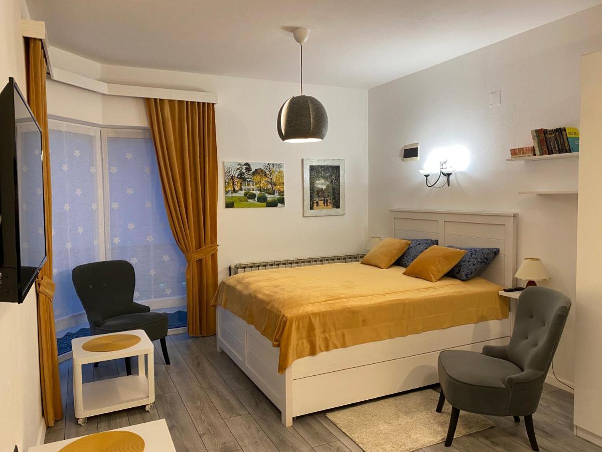 Studio Apartman Lora Lipik Exterior foto