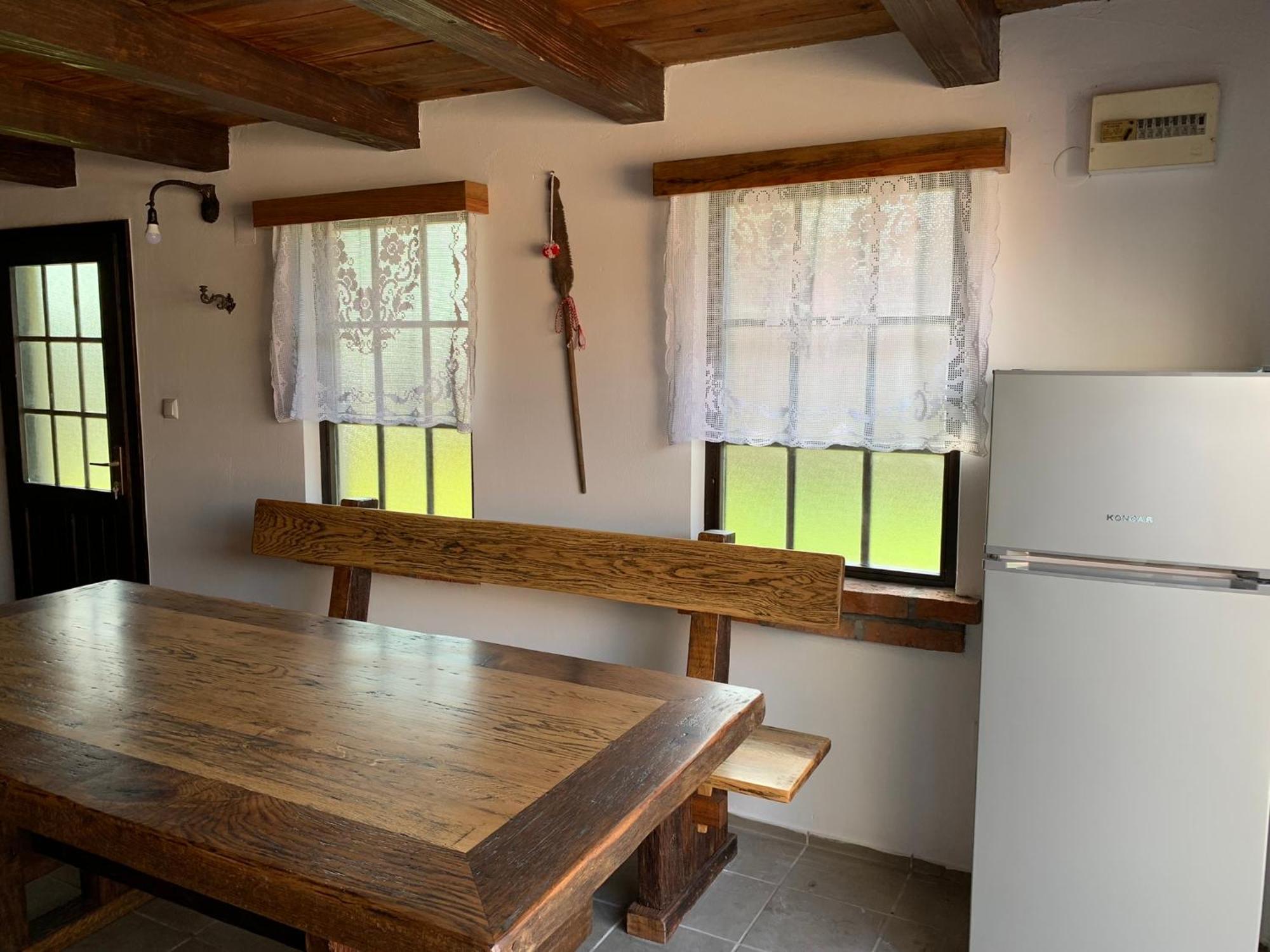 Studio Apartman Lora Lipik Exterior foto